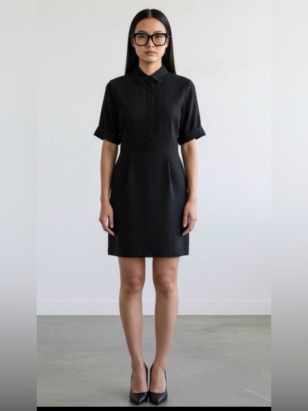 PAMELA BARISH Rare Mini-Dress of Structured Silk&Wool w/White&Black Lace (size4)